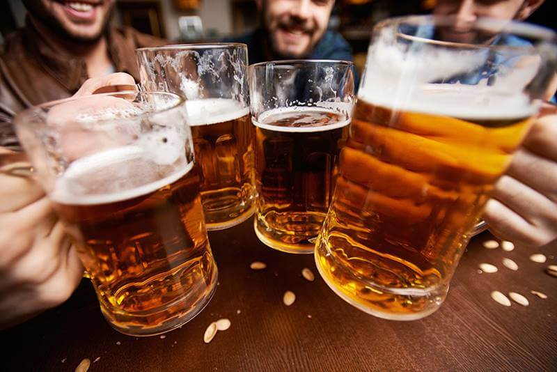 Tránh xa bia rượu và các chất kích thích