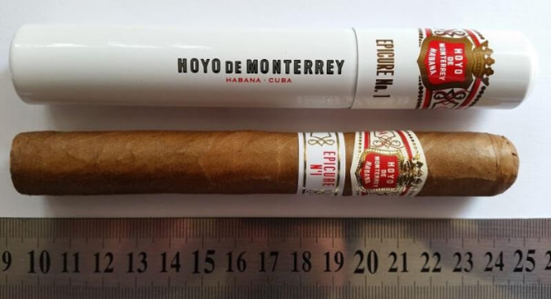 Sự thú vị của Hoyo De Monterrey thể hiện ở cách kết hợp mùi hương hoàn hảo