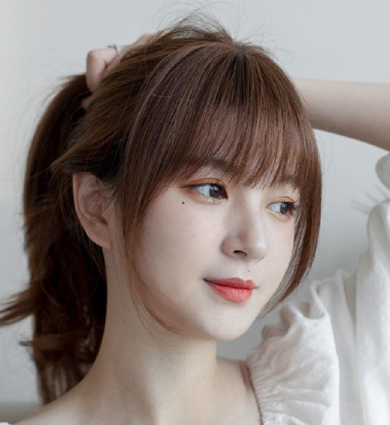 Kiểu tóc mái thưa được nhiều idol Hàn Quốc lựa chọn