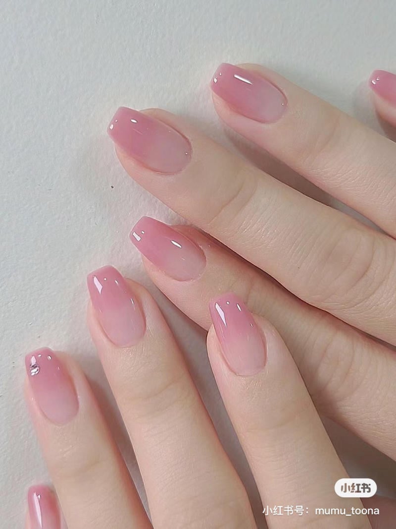 nail màu hồng pastel