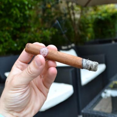Top 5 xì gà Cuba đắt nhất thế giới khiến đại gia cũng phải e dè